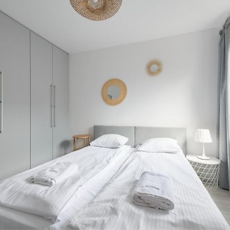 Dom & House - Apartments Sobieskiego ソポト エクステリア 写真
