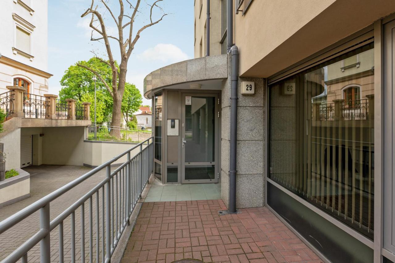 Dom & House - Apartments Sobieskiego ソポト エクステリア 写真